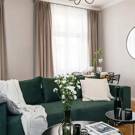 Papillon - Loftaffair Apartman