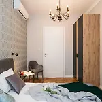 Lelewela No 16 Apartamento *